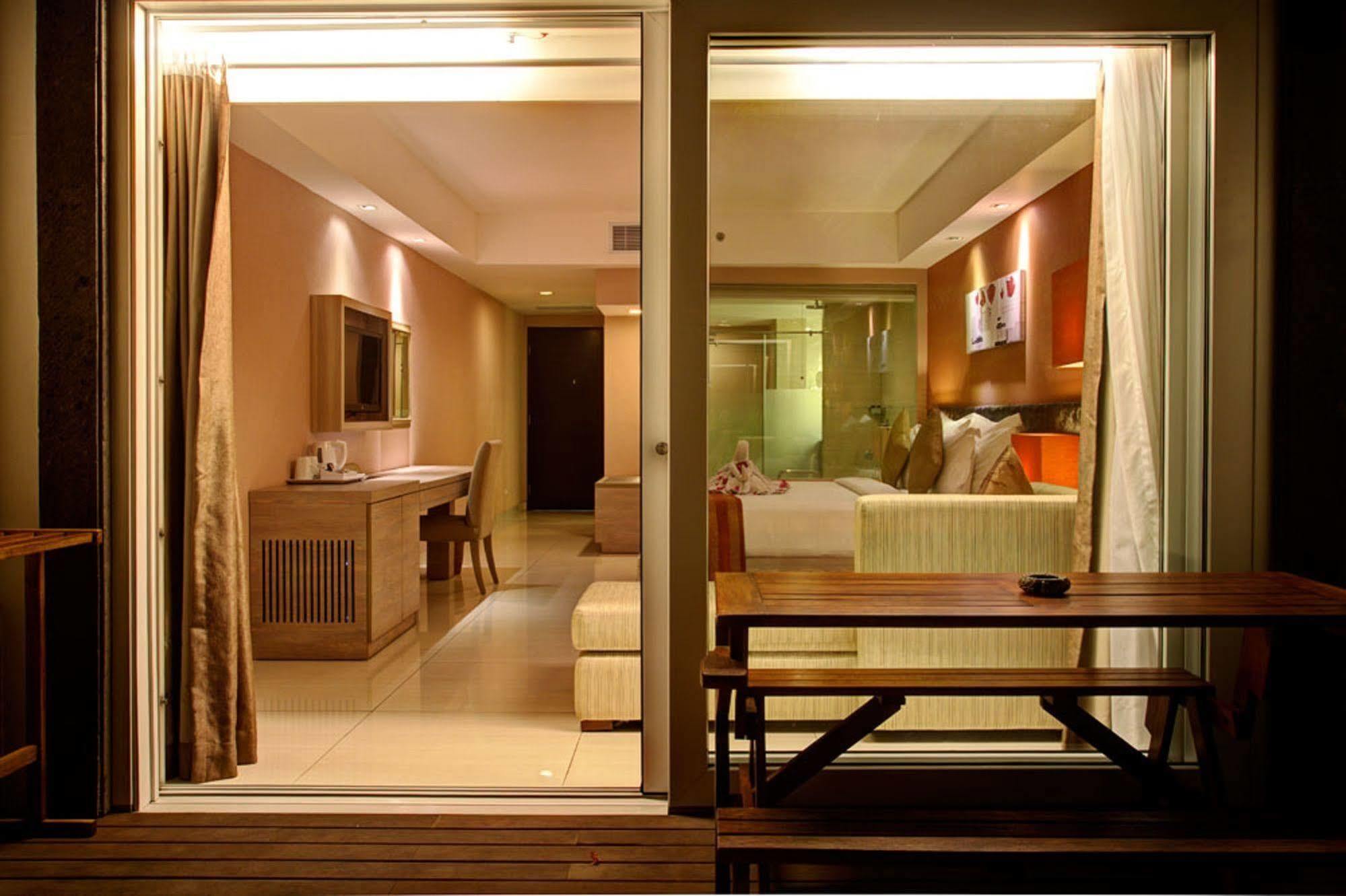 Singkenken Boutique Hotel Семиняк Екстериор снимка